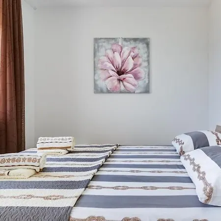 Two Bedroom Beachfront With Jacuzzy - Sga3 Privlaka (Zadar)